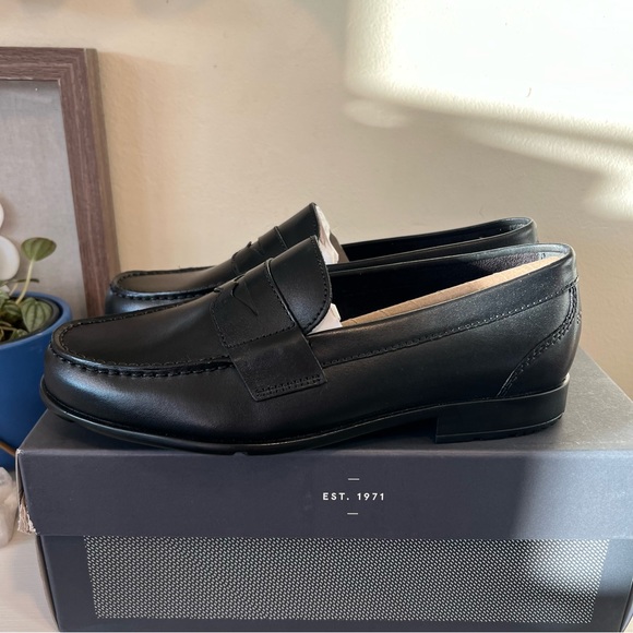 Rockport Classic black leather penny loafer New in Box 7W WIDE - Picture 3 of 7